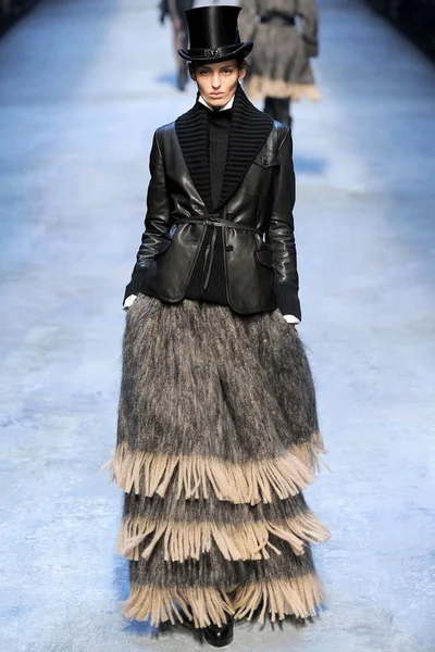 Look 42